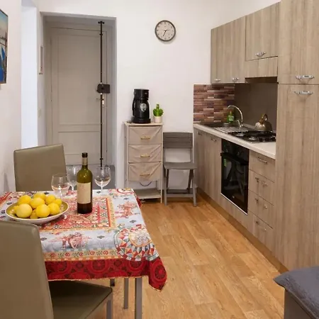 דירה Modern In - 30 M² - Air Conditioning *